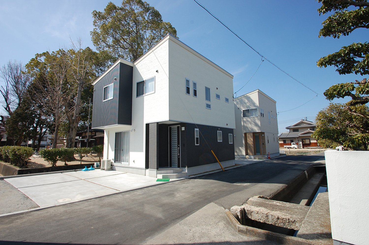 神田町・分譲住宅2棟