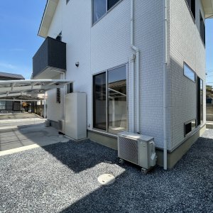 新保　中古住宅