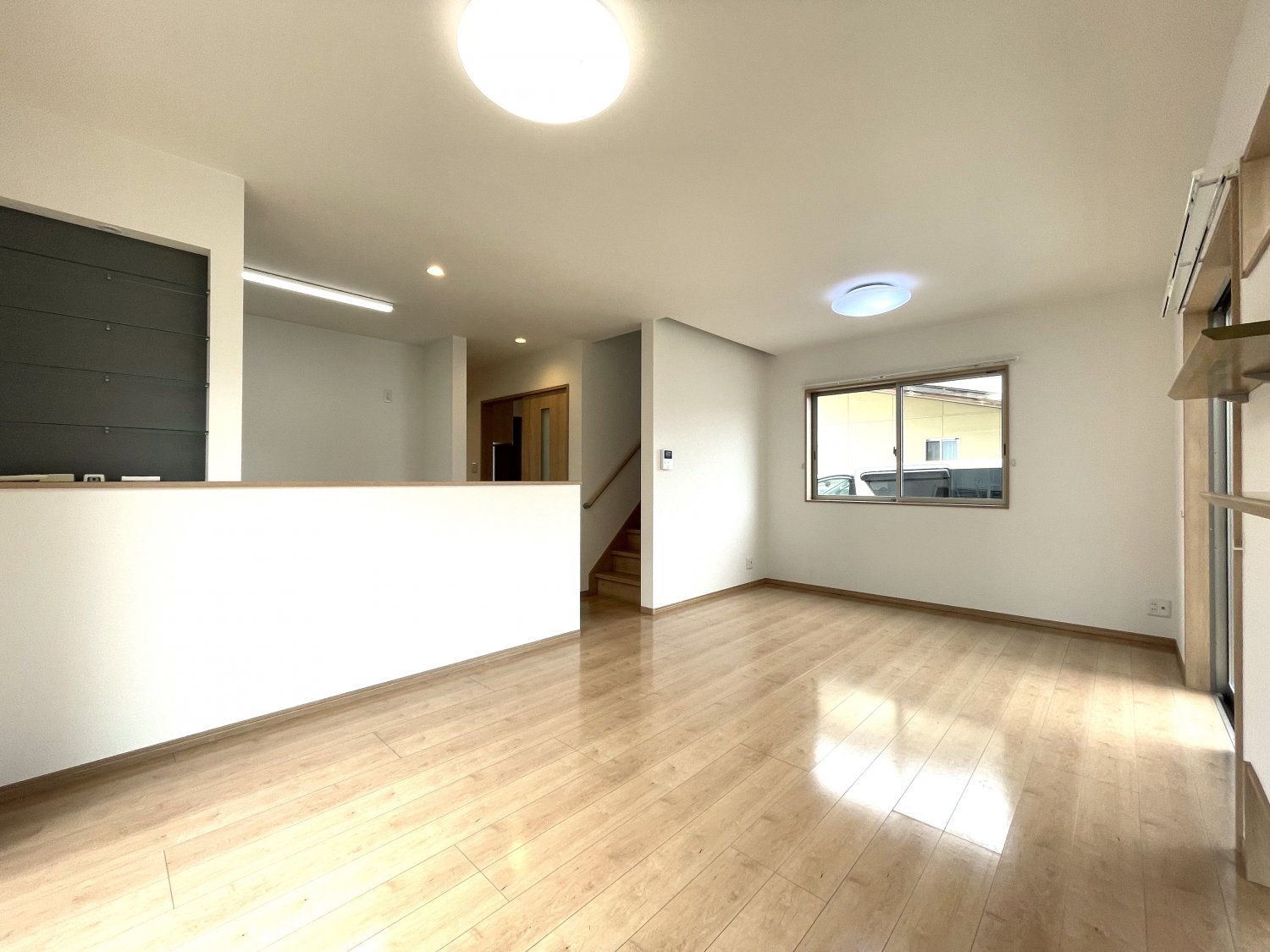 新保　中古住宅